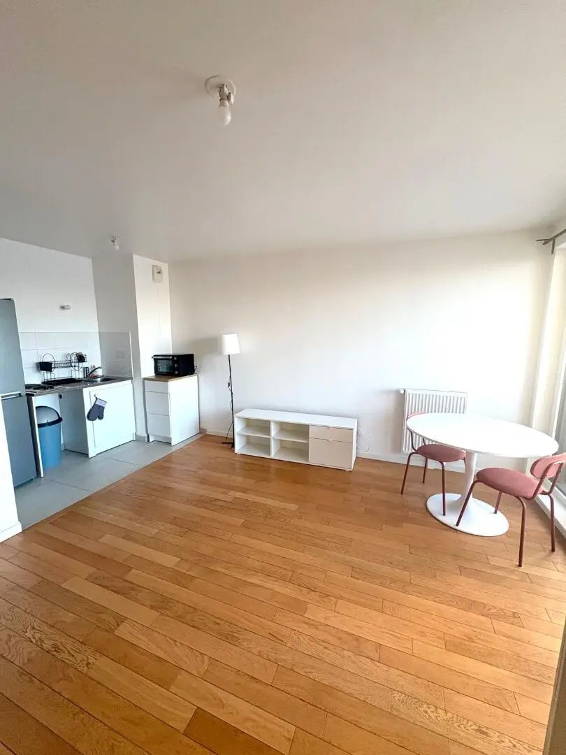Appartement à louer, 32m², Clichy