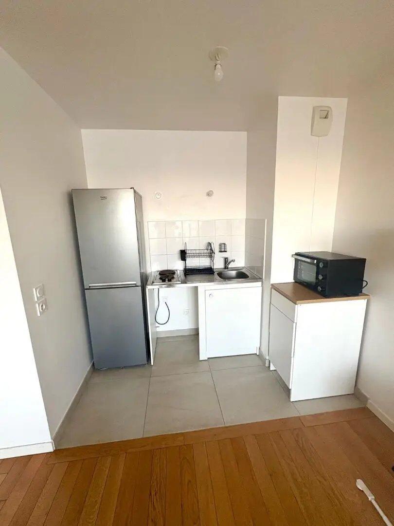 Appartement à louer, 32m², Clichy