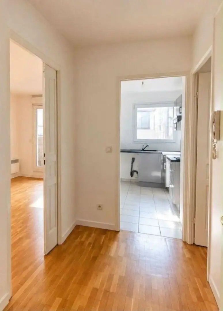 Appartement à louer, 48m², Clichy