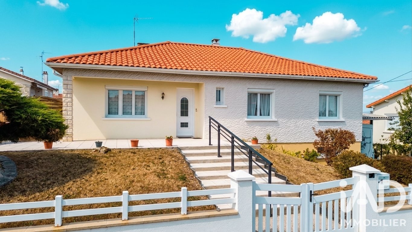 Maison à vendre, 107m², Parthenay