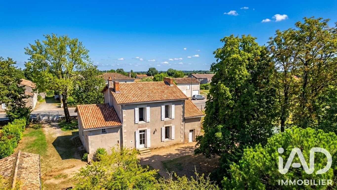 Maison à vendre, 149m², Ménigoute