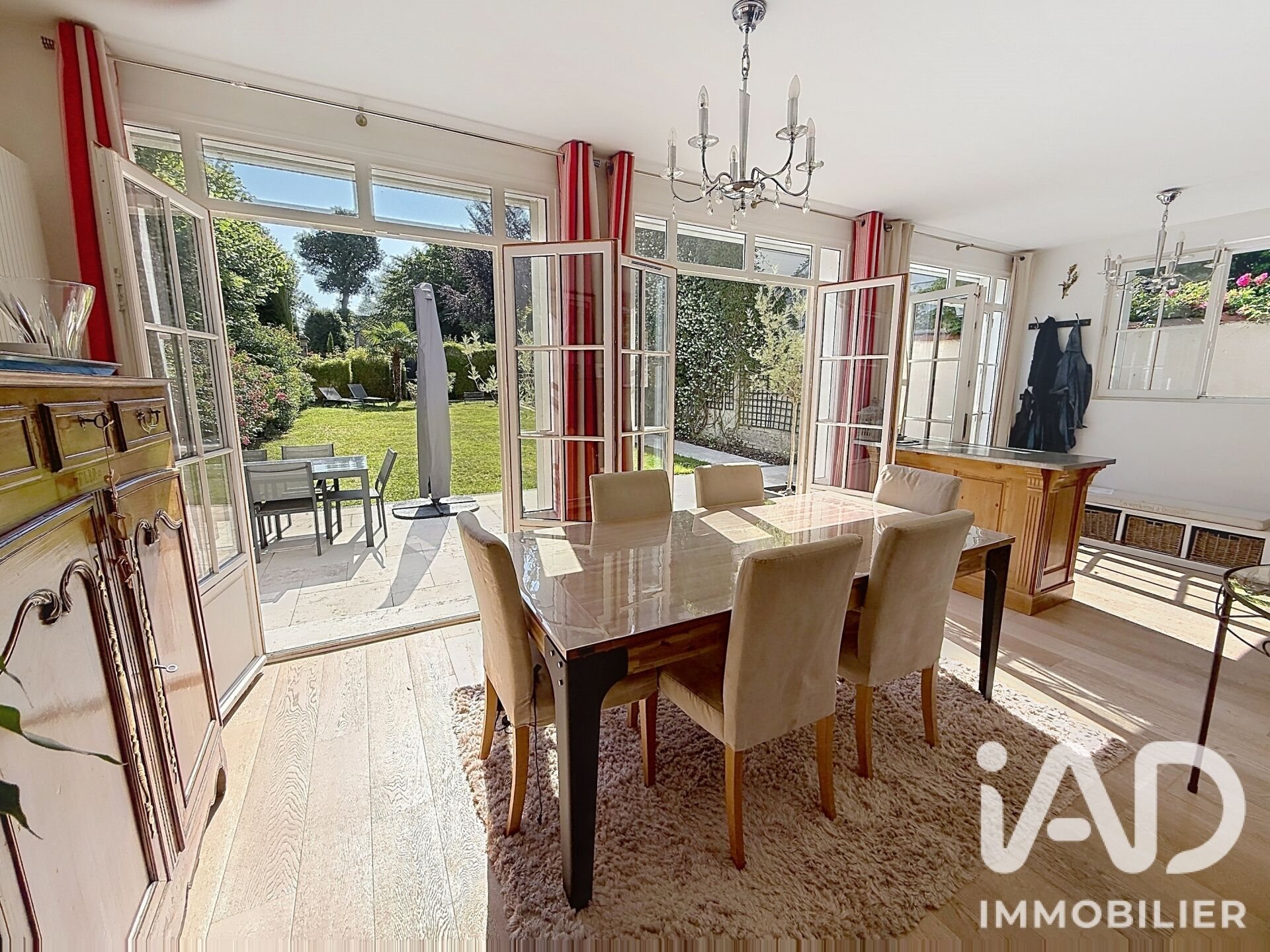 Maison à vendre, 174m², Vaucresson