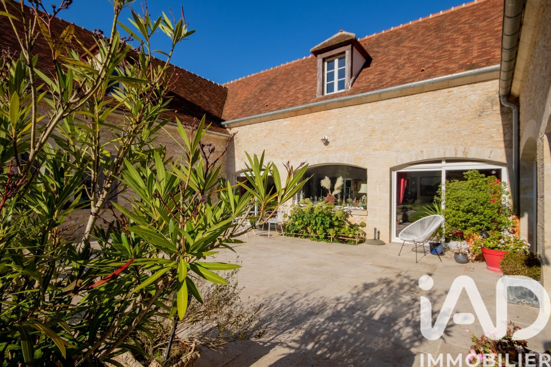 Maison à vendre, 480m², Vienne-en-Arthies
