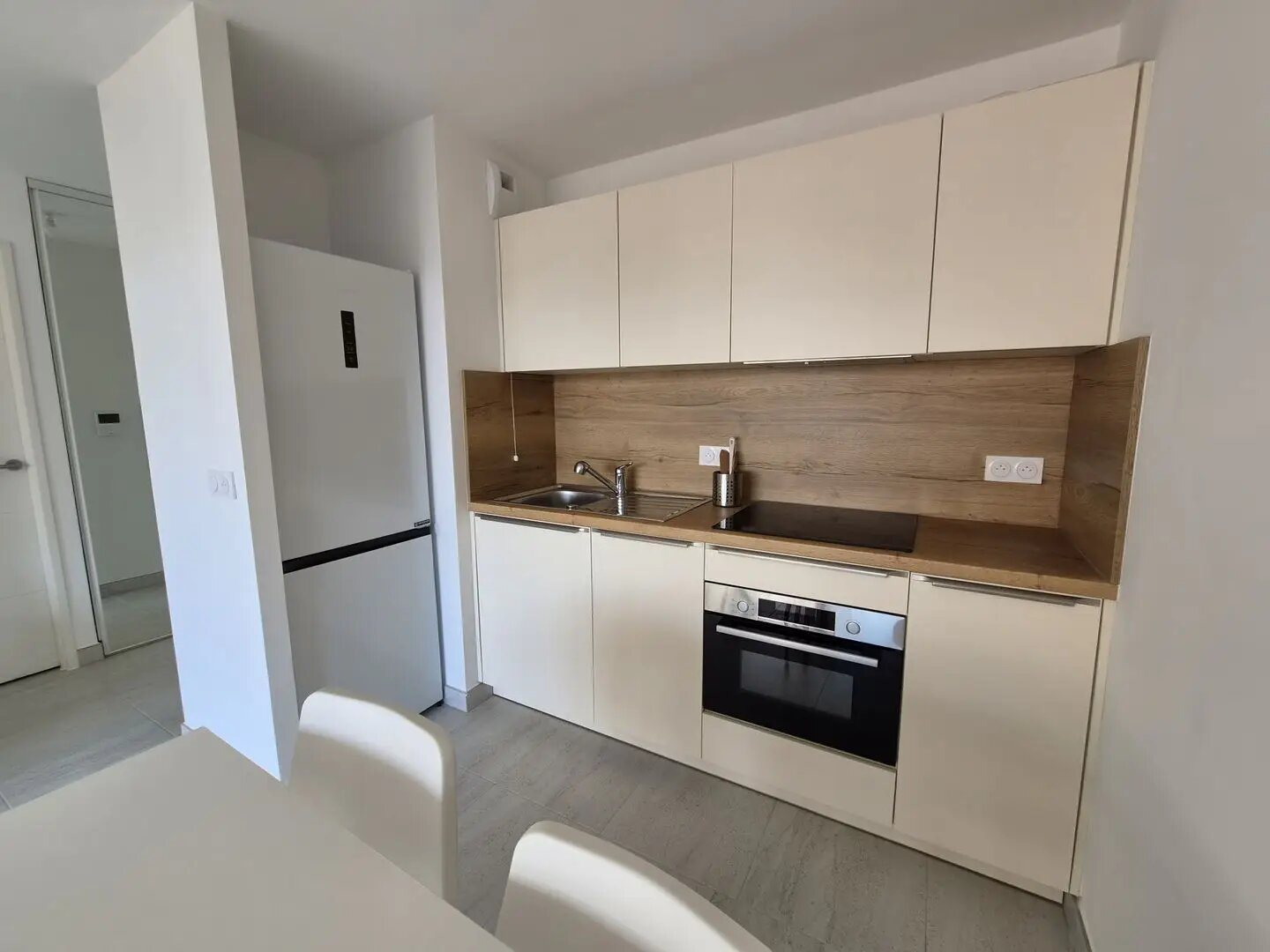 Appartement à louer, 58m², Roquebrune-Cap-Martin