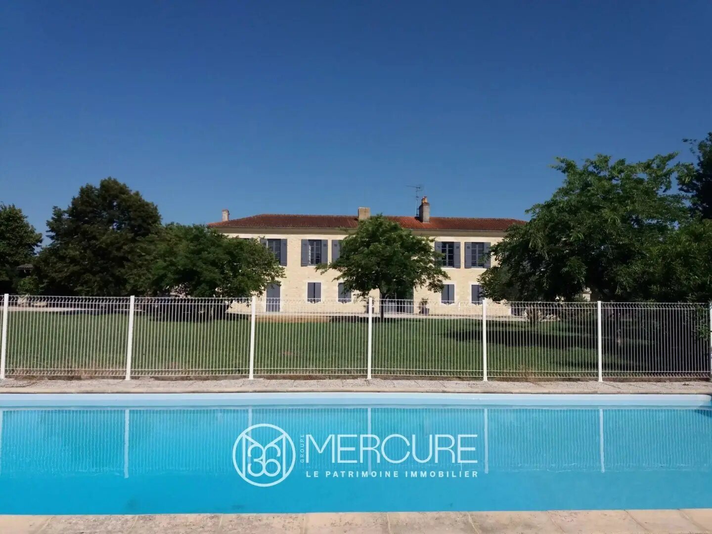 Maison à vendre, 430m², Lesparre-Médoc