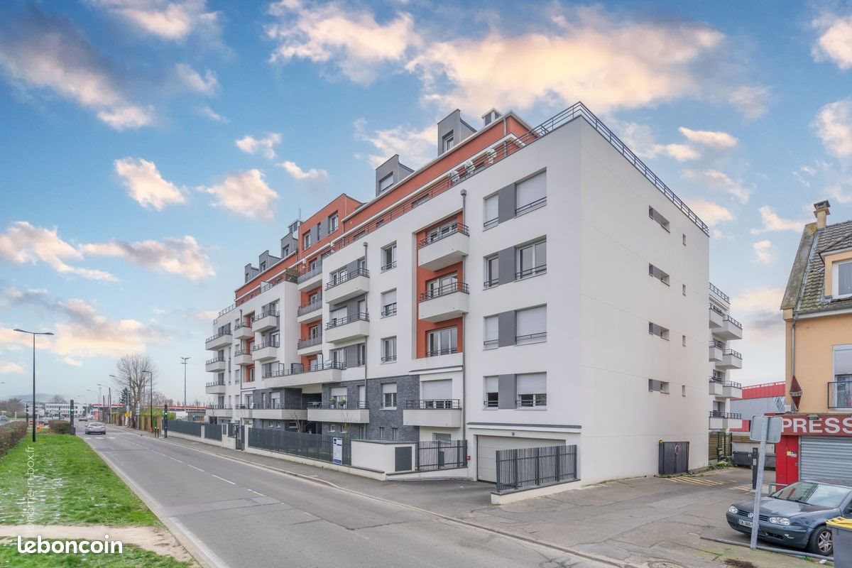 Appartement à vendre, 30m², Trappes