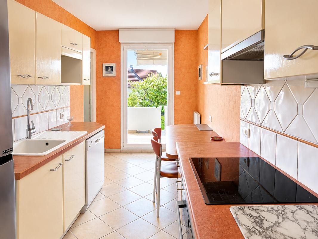 Appartement à vendre, 99m², Fontaine-lès-Dijon