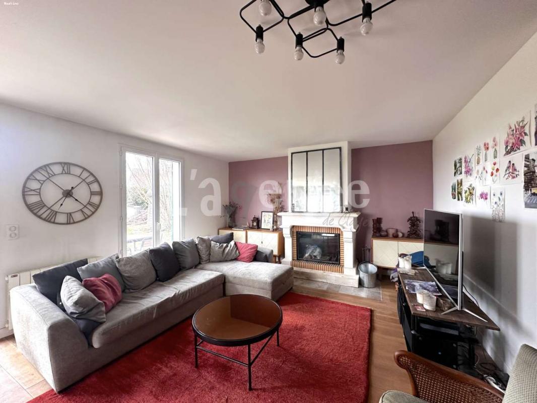 Maison à vendre, 190m², Gressy