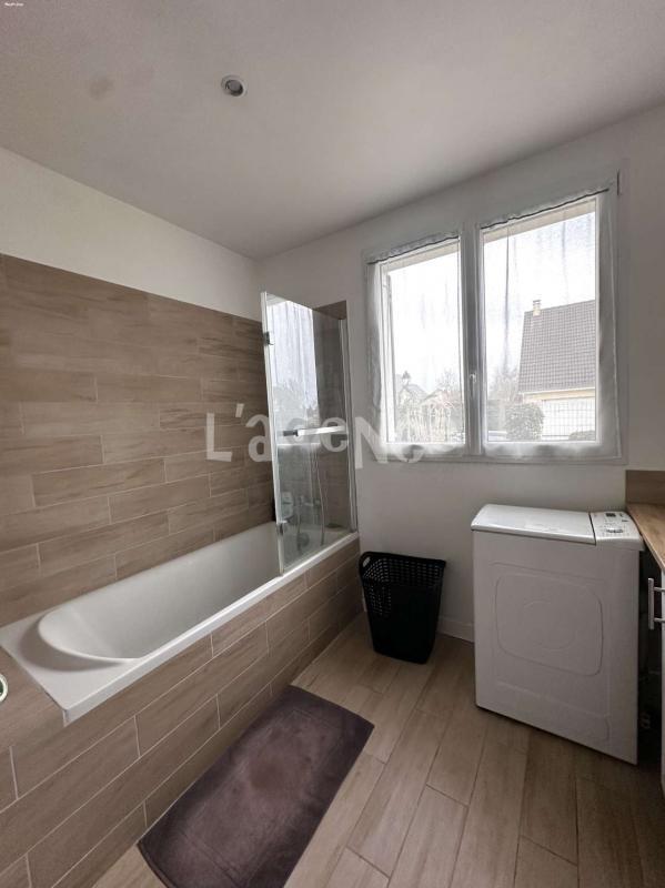 Maison à vendre, 190m², Gressy
