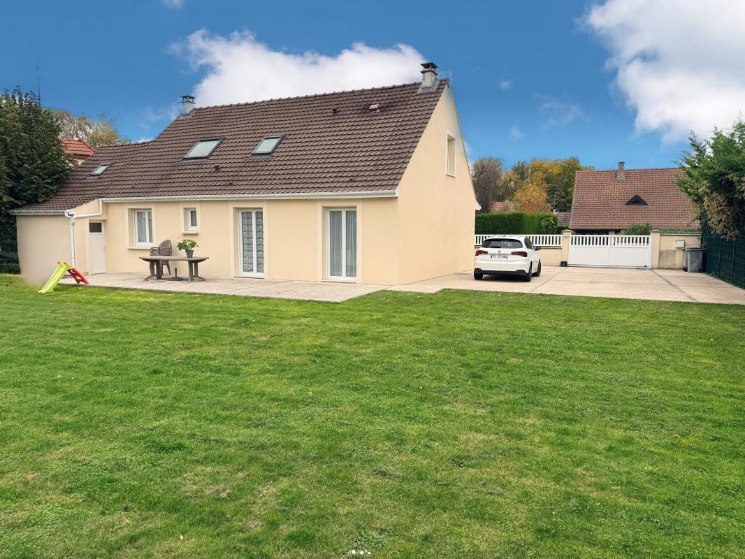 Maison à vendre, 130m², Gressy