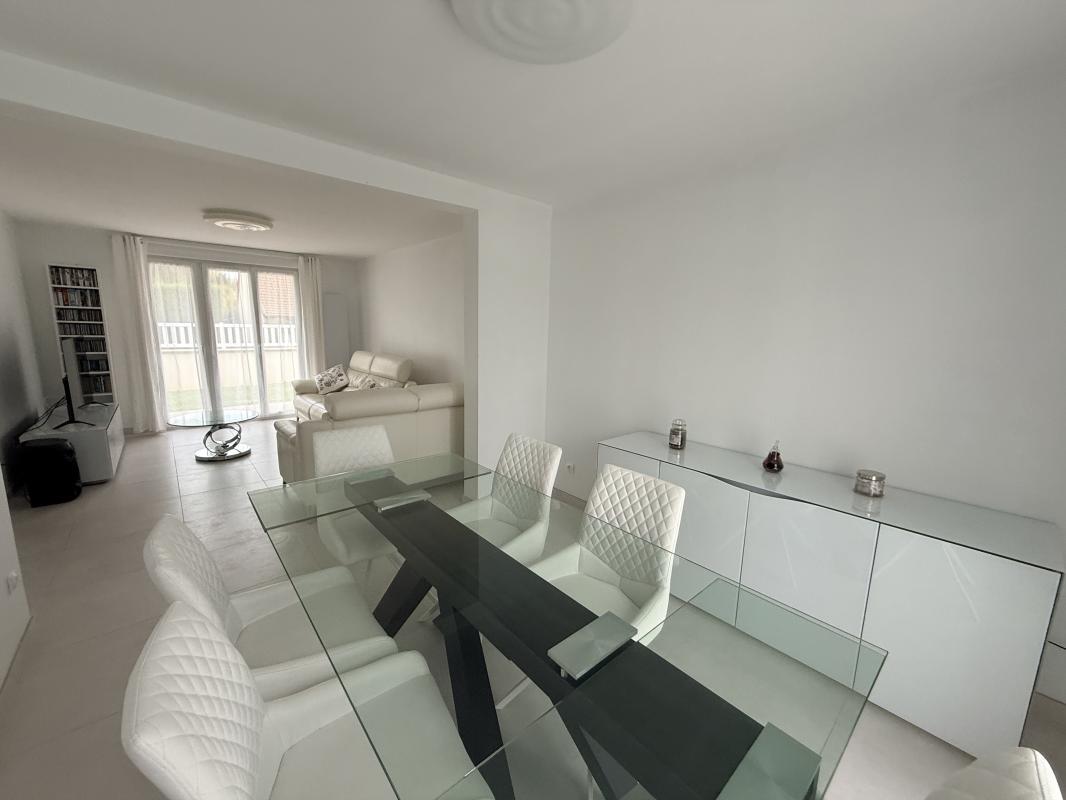 Maison à vendre, 130m², Gressy