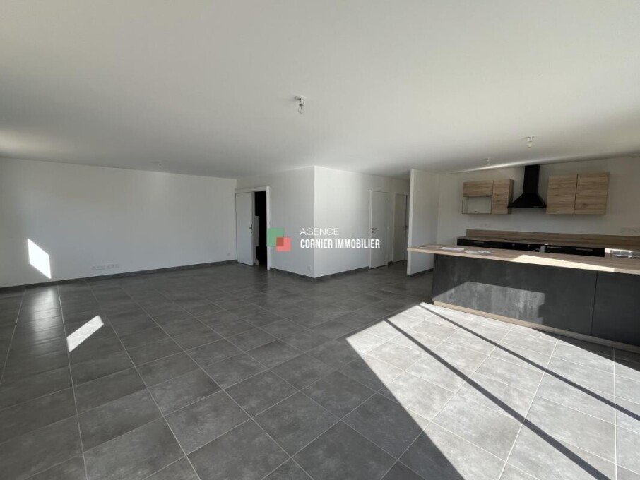 Maison à louer, 118m², Châteaubourg