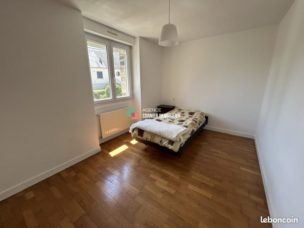 Maison à louer, 121m², Marpiré