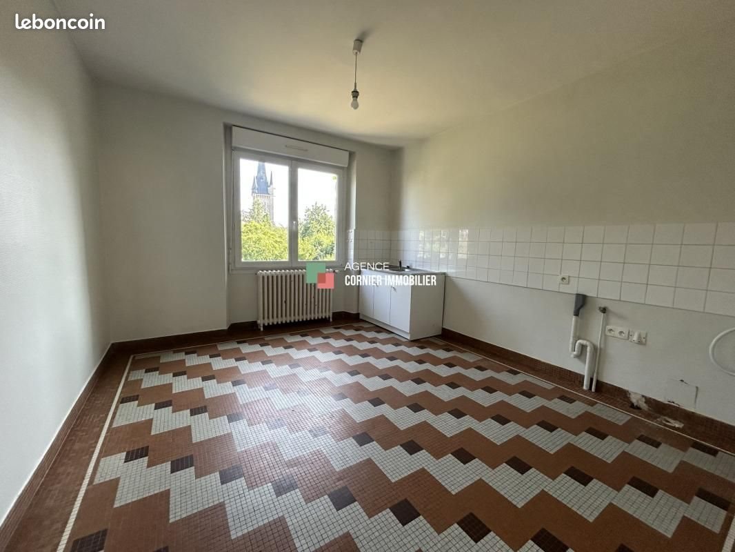 Maison à louer, 101m², Châteaubourg