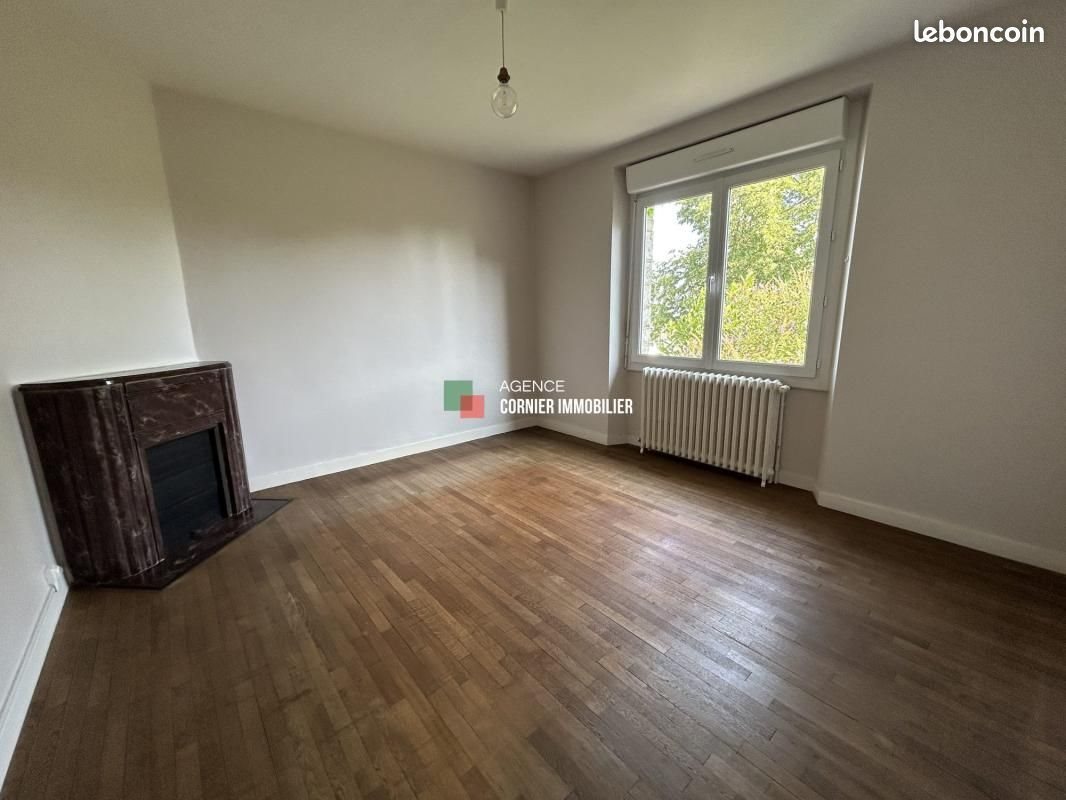 Maison à louer, 101m², Châteaubourg