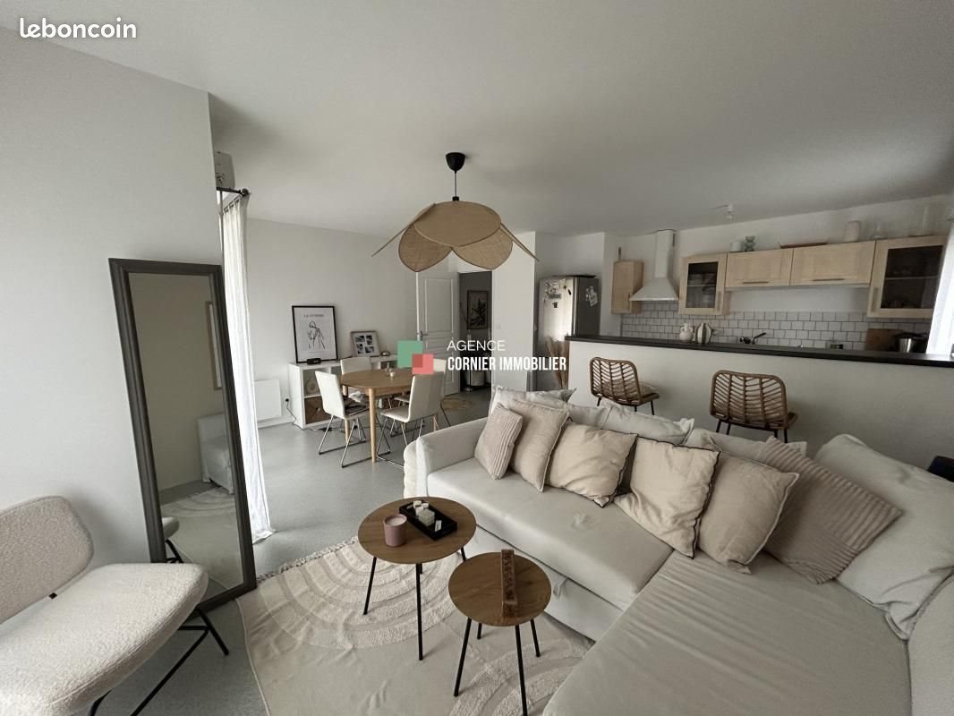 Appartement à louer, 47m², Châteaubourg