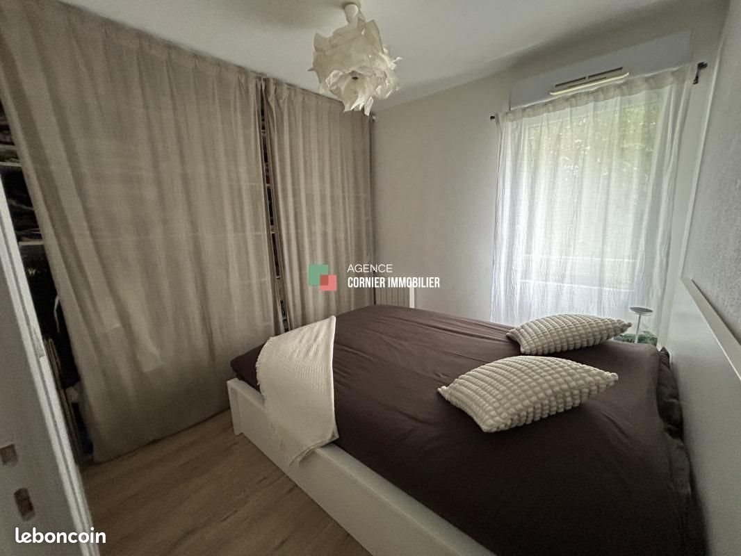 Appartement à louer, 47m², Châteaubourg