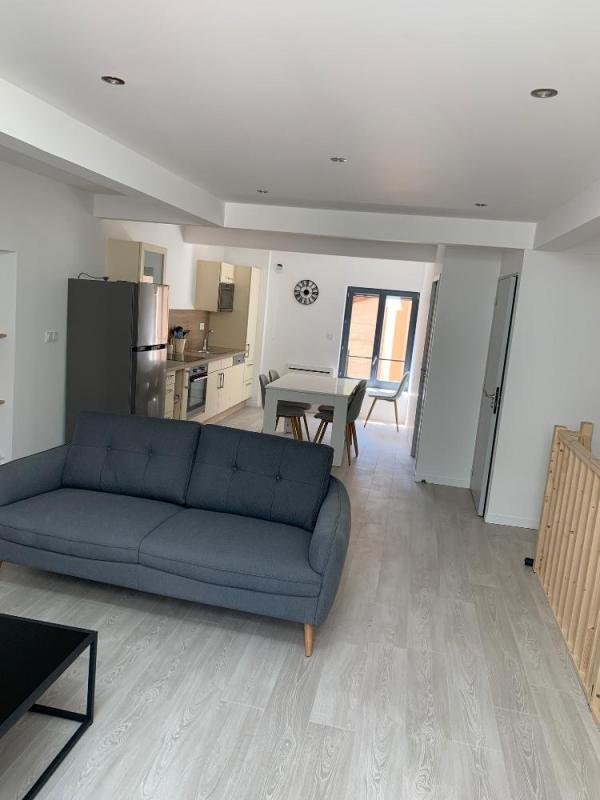 Maison à louer, 84m², Bettant