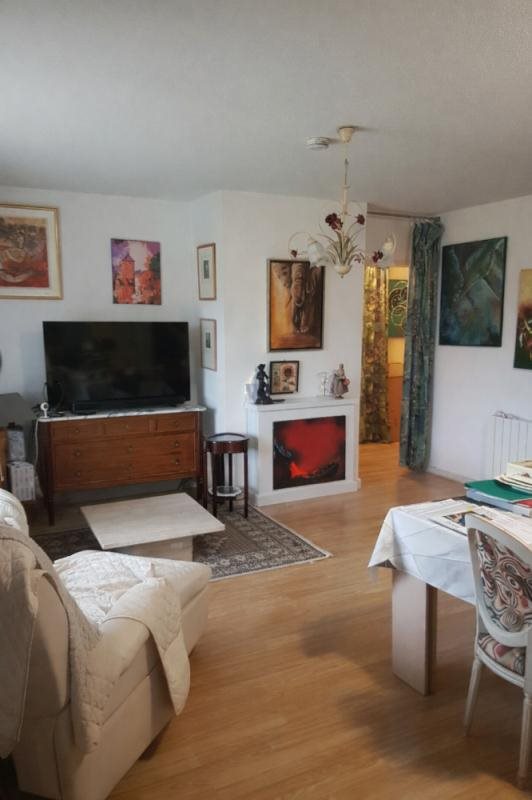 Appartement à louer, 94m², Montpont-en-Bresse