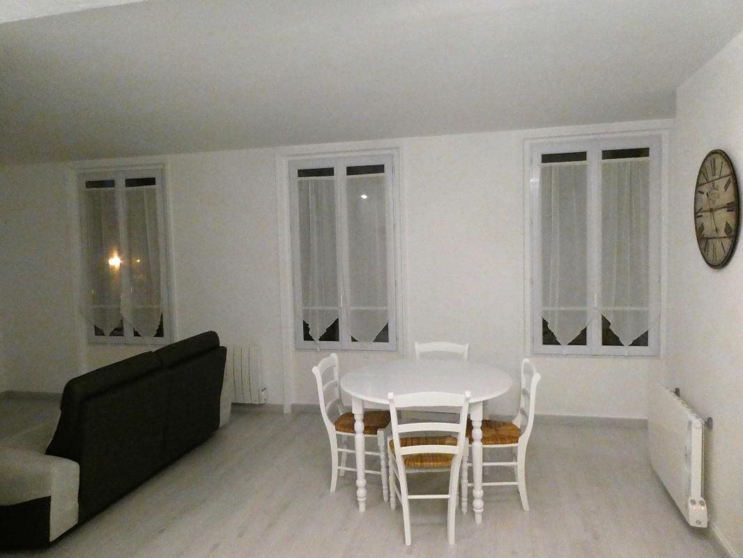 Appartement à louer, 48m², Compiègne