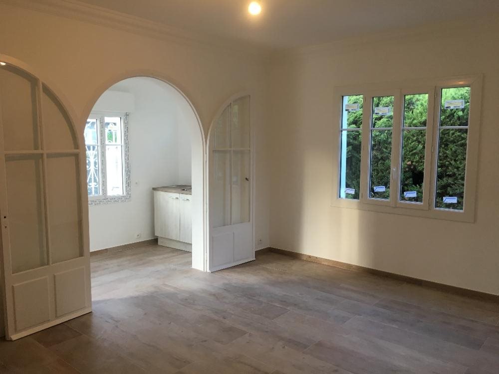 Maison à louer, 100m², Mandelieu-la-Napoule