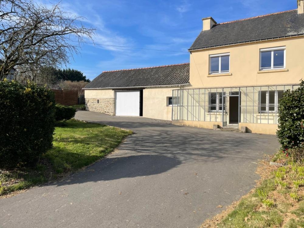 Maison à louer, 97m², Noyal-Pontivy