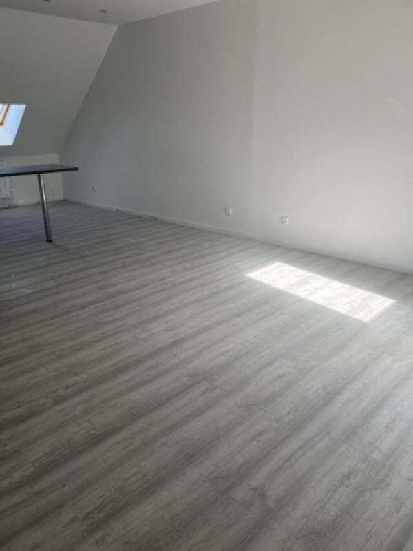 Appartement à louer, 27m², Denain