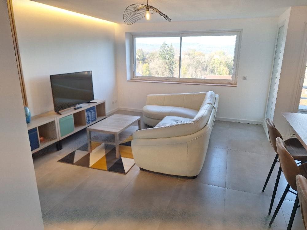 Appartement à louer, 78m², Oyonnax