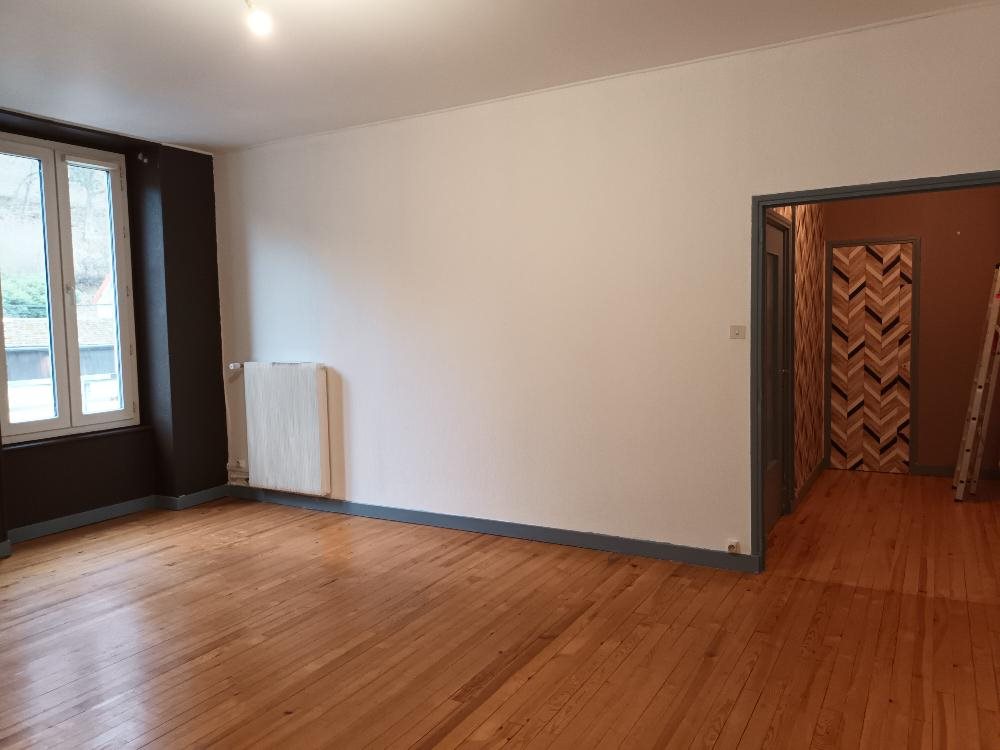 Appartement à louer, 45m², Pontaumur