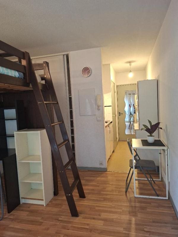 Appartement à louer, 24m², Pau