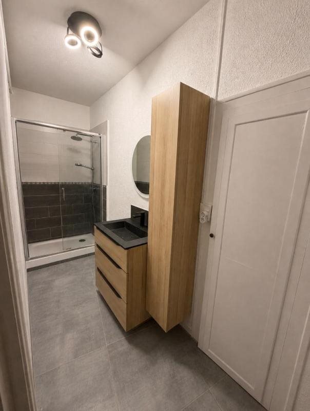 Appartement à louer, 56m², Renaison