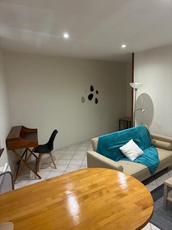 Appartement à louer, 41m², Albi