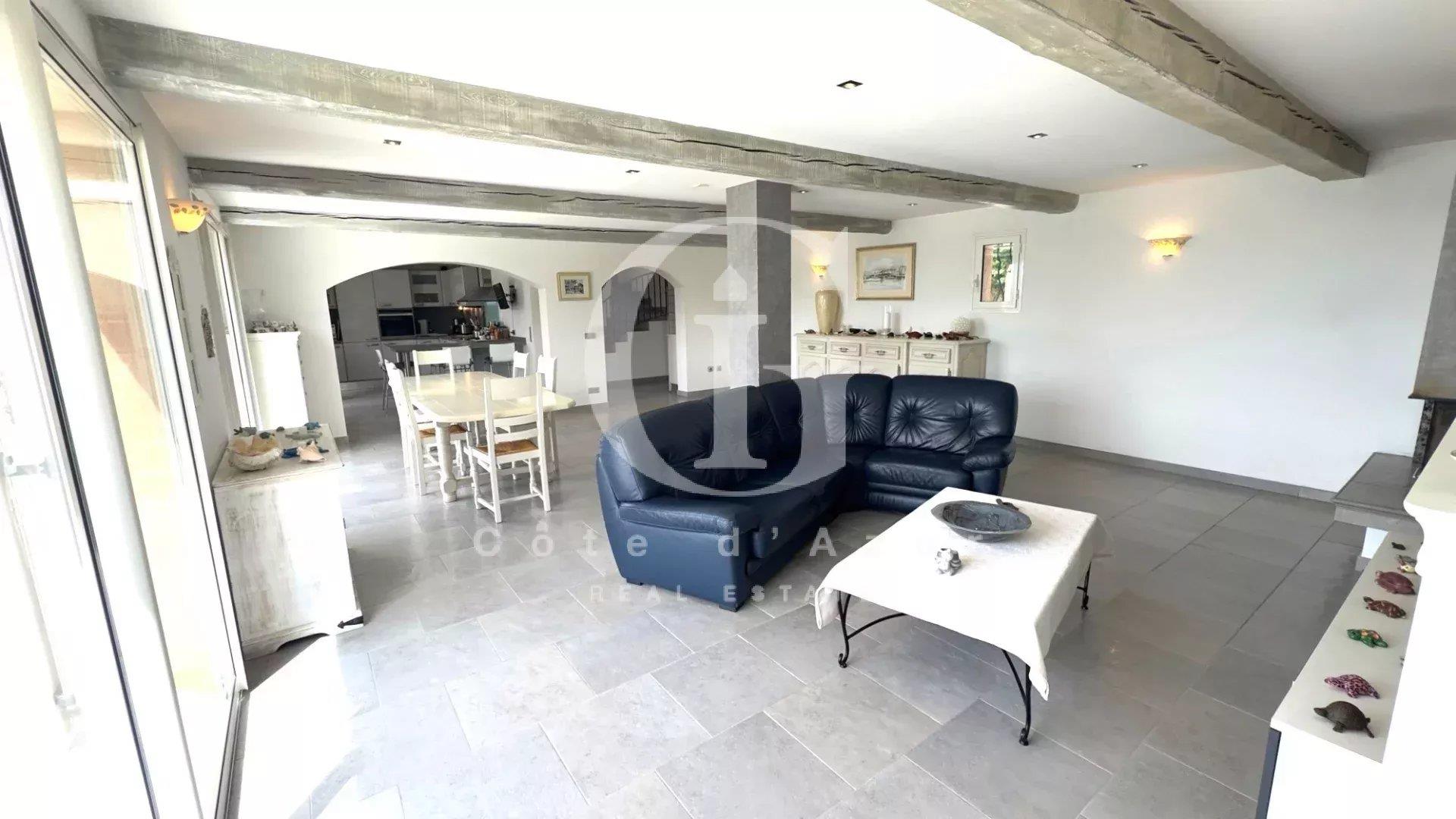 Maison à vendre, 194m², Tanneron