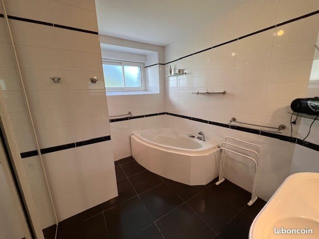 Maison à vendre, 110m², Jans
