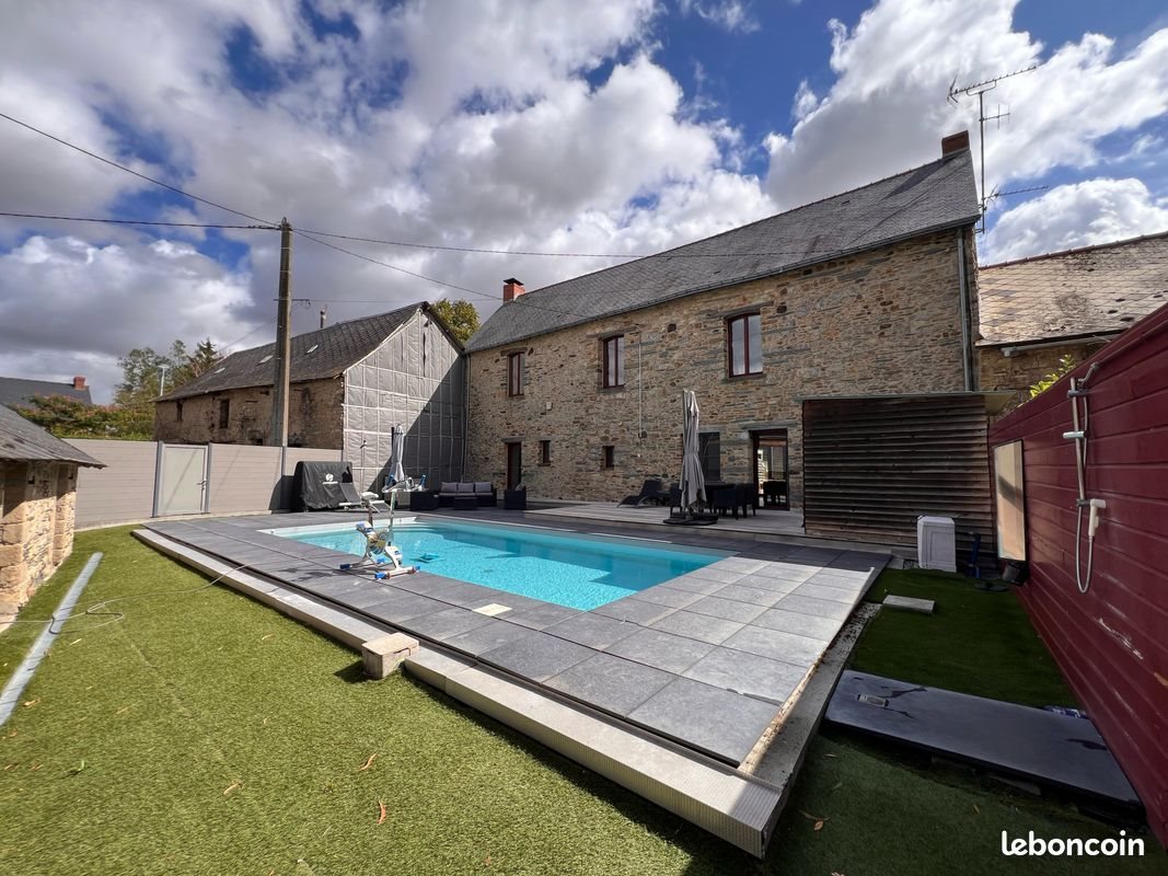 Maison à vendre, 222m², Grand-Fougeray