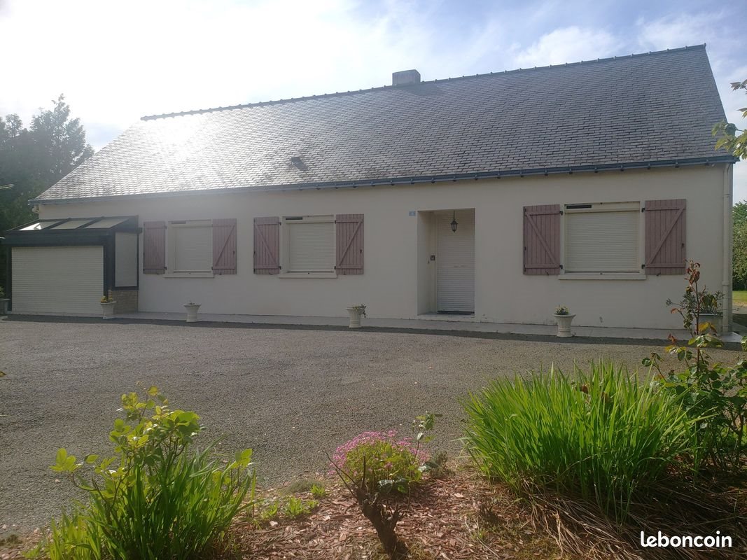 Maison à louer, 95m², Lusanger