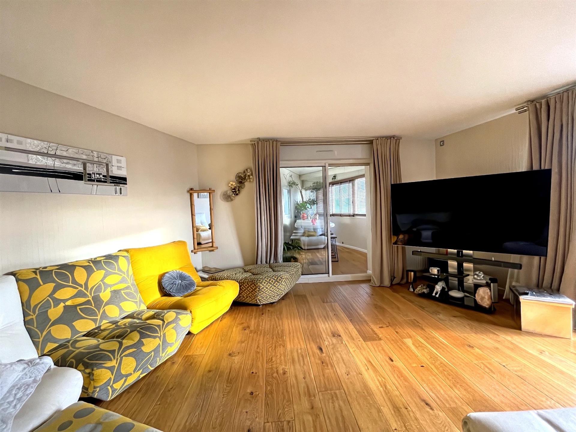 Appartement à vendre, 187m², Pau