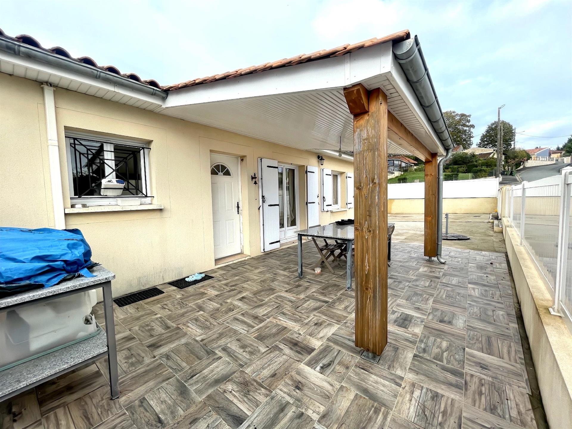 Maison à vendre, 67m², Bassens