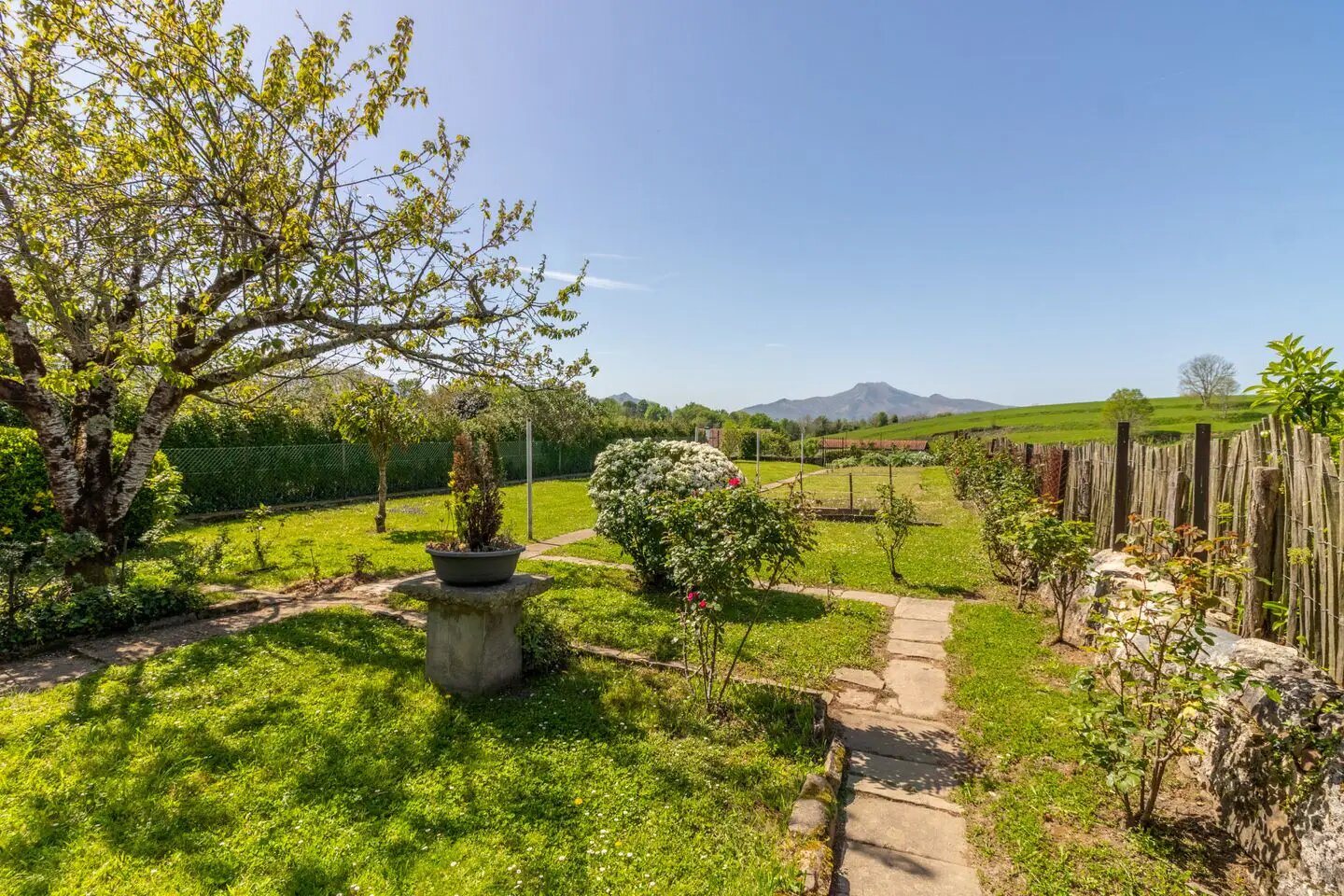 Maison à vendre, 270m², Ainhoa