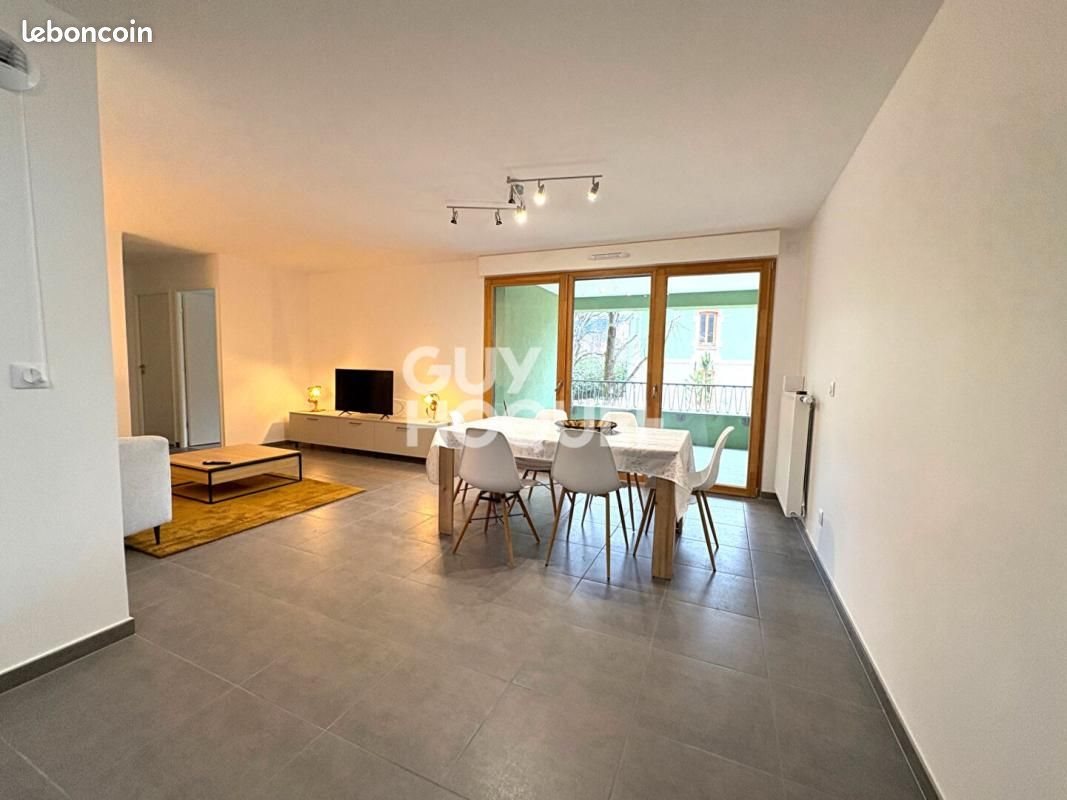 Appartement à louer, 69m², Le Pont-de-Claix
