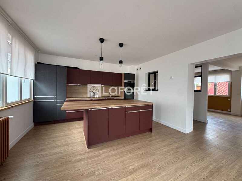 Maison à louer, 87m², Calais