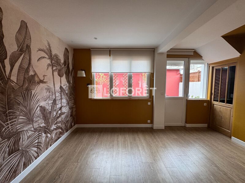 Maison à louer, 87m², Calais