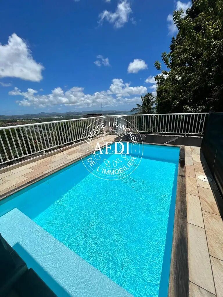 Appartement à louer, 106m², Caux