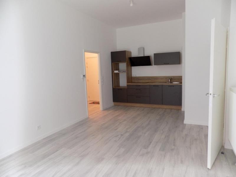 Appartement à louer, 61m², Loos