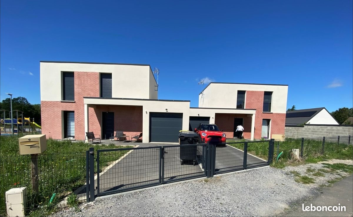 Maison à louer, 102m², Beaulieu-les-Fontaines