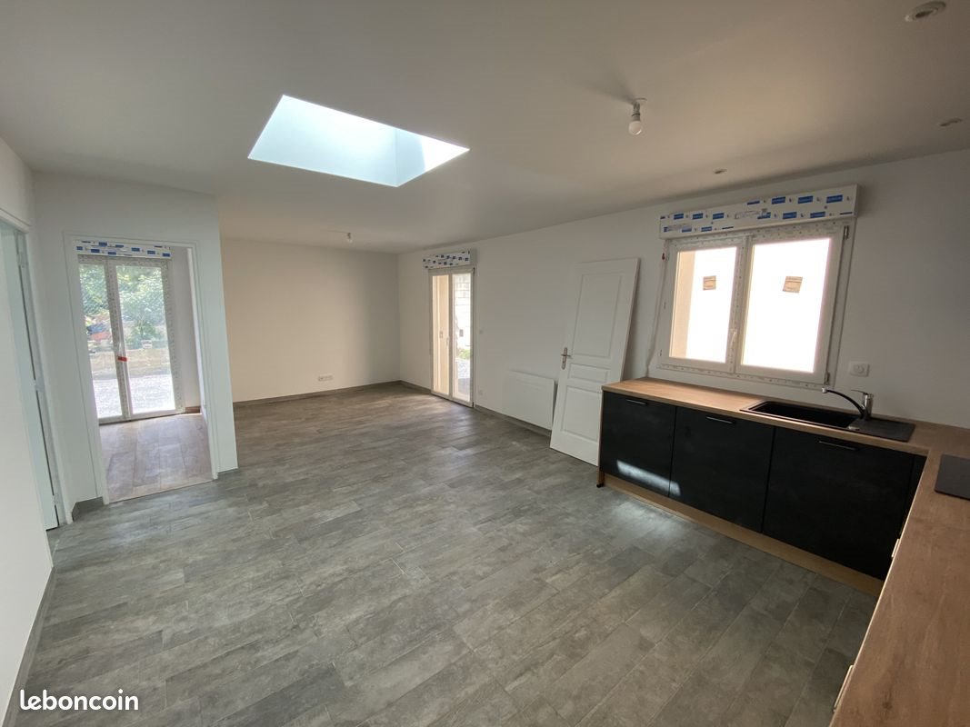 Maison à louer, 74m², Salency