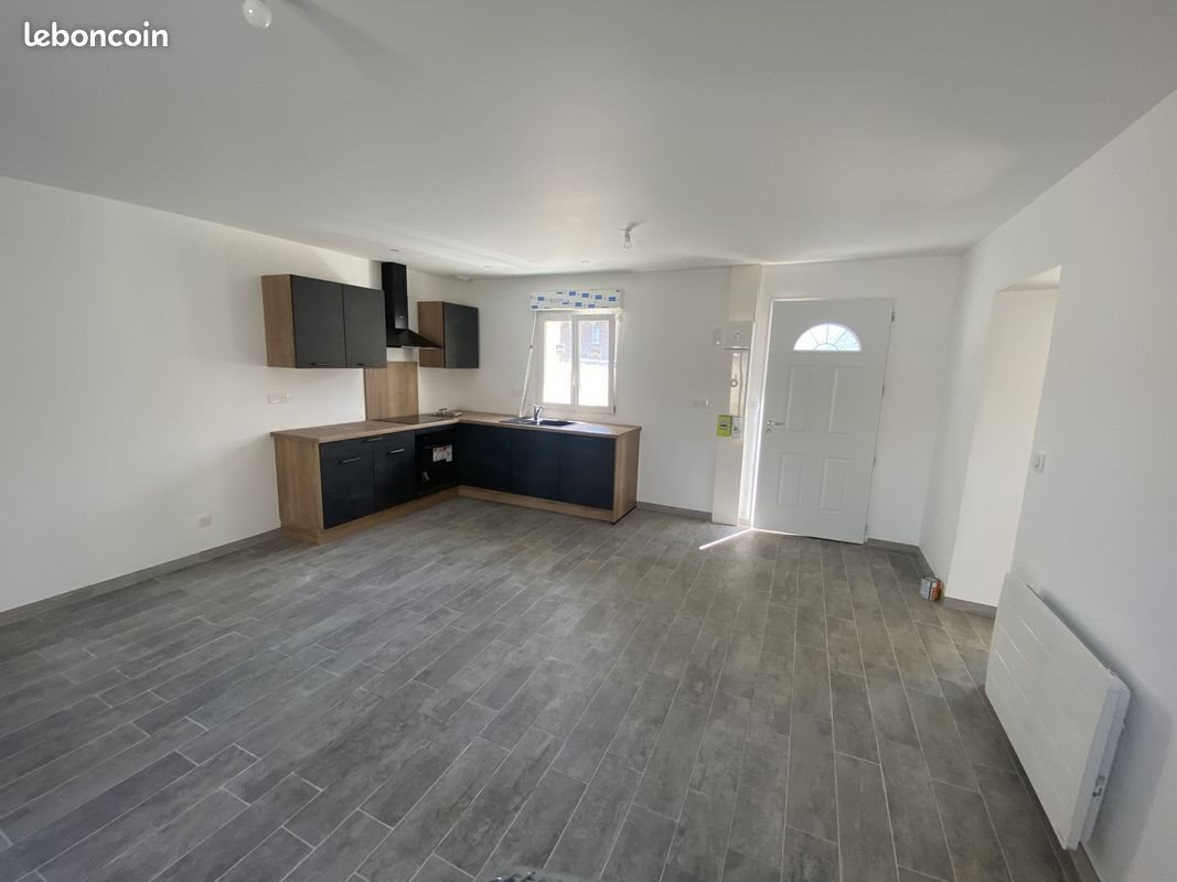 Maison à louer, 96m², Salency