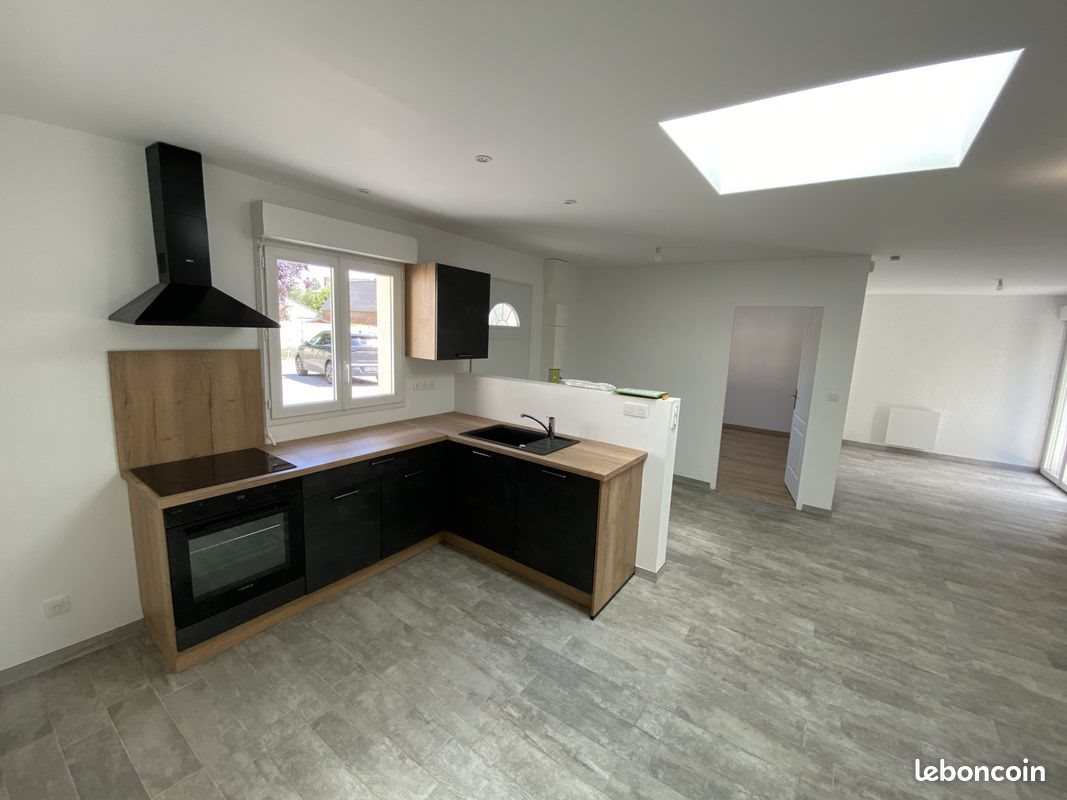 Maison à louer, 67m², Salency