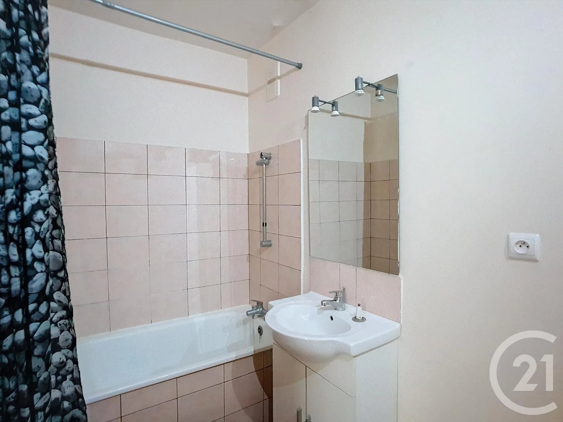 Appartement à vendre, 28m², Crépy-en-Valois