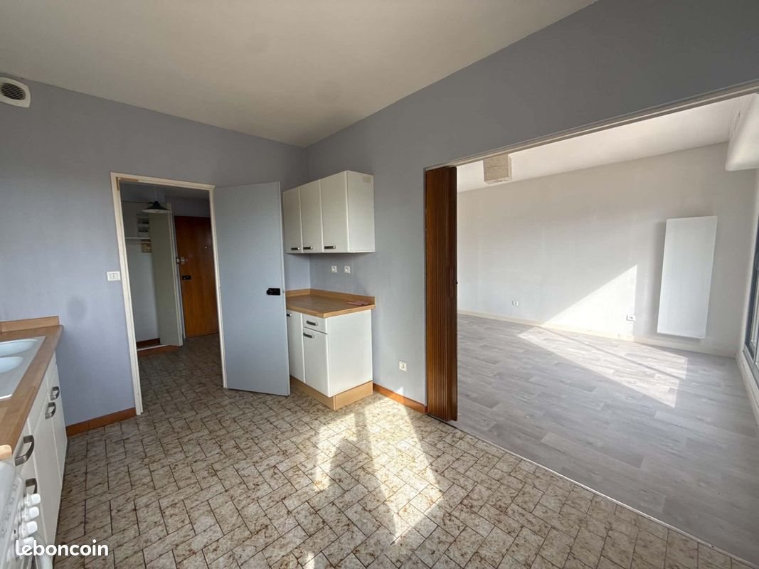 Appartement à vendre, 58m², Charleville-Mézières